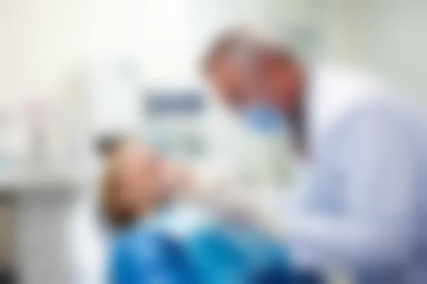 深圳吉华千喜口腔门诊部性质解析：让你了解更真实的口腔医疗选择