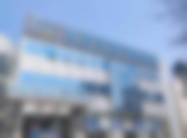 北京中诺口腔医院[口腔种植]3980元/颗
立得用种牙体系，当天种牙当天戴冠进食，适配牙槽骨缺失老人，咀嚼效果佳