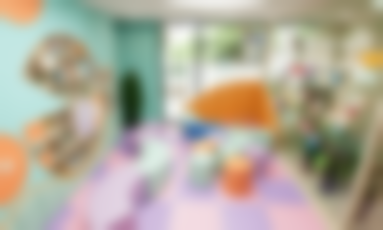 二、上海维乐齿科美维口腔门诊部医生团队，打造专精诊疗服务