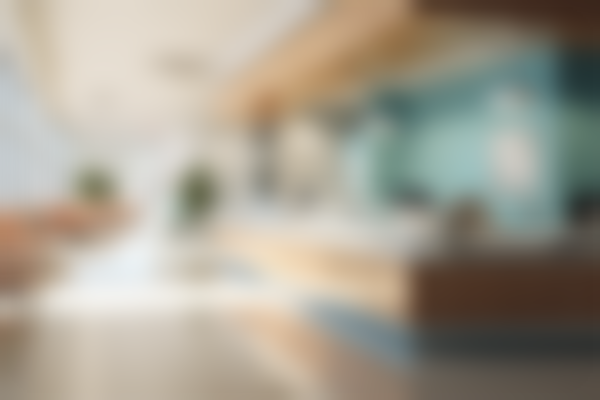 二、潮州和平鸽口腔门诊部医生团队，打造专精诊疗服务