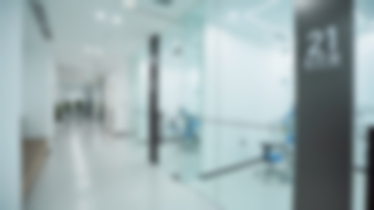 成都团圆口腔医院（高新院区）[半/全口即刻负重种植]4500元/颗（以色列雅定）
AI数字化7D速导精准定位路径，微创舒适出血少，即种即用适配各类牙槽骨情况