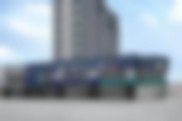 六、洛阳维乐口腔医院荣誉资质与患者口碑，见证品牌实力