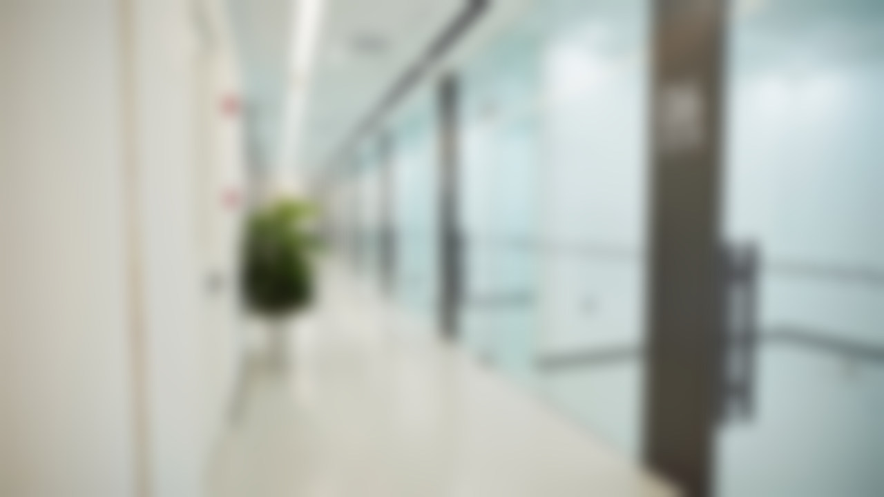 半/全口无牙颌即速戴种植的优缺点分析