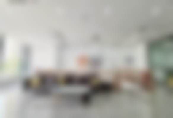 二、泉州悦来口腔门诊部医生团队，打造专精诊疗服务