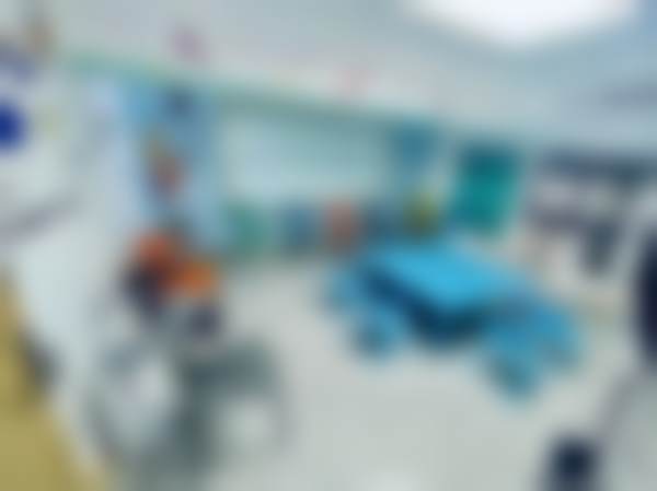 六、上海卓艺口腔门诊部（猫头鹰口腔大华店）荣誉资质与患者口碑，见证品牌实力