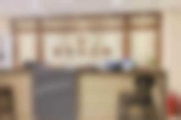 二、西咸新区王文利口腔门诊部医生团队，打造专精诊疗服务