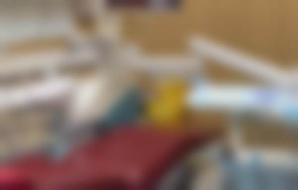 六、深圳世纪河山口腔门诊部（沙井店）荣誉资质与患者口碑，见证品牌实力