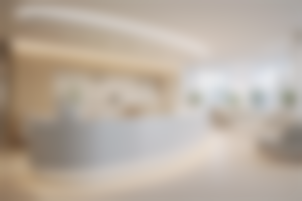 虹桥口腔门诊部