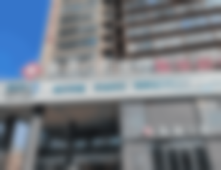 二、烟台蓬莱美达口腔门诊部医生团队，打造专精诊疗服务