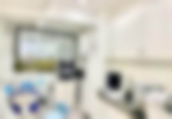 三、云南楚雄伍鹏口腔门诊部核心科室与特色项目