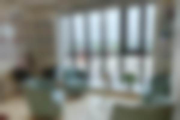 二、西安雁塔兔博士口腔医院医生团队,打造专精诊疗服务