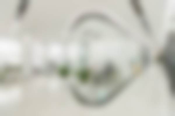 三、青岛黄岛维乐口腔医院（总院）核心科室与特色项目