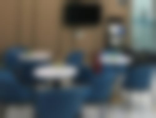 二、珠海香洲翁优先口腔诊所医生团队，打造专精诊疗服务