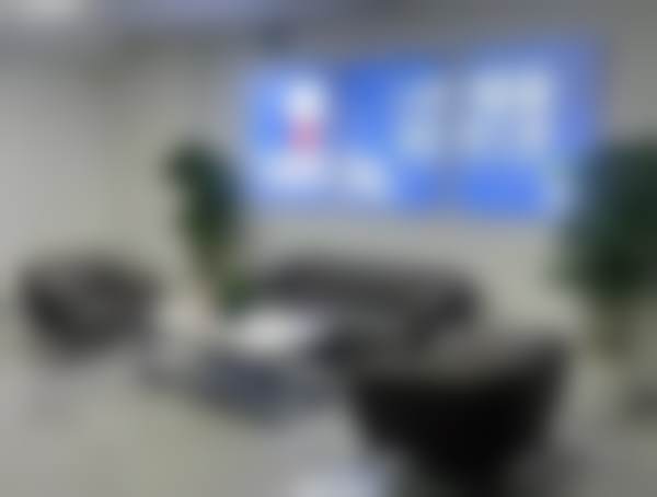 二、保定博优口腔门诊部医生团队，打造专精诊疗服务