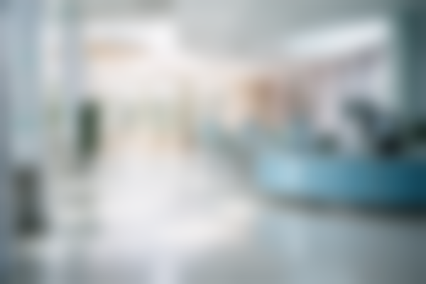 深圳泓岳口腔诊所