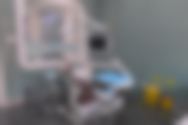 二、山东淄博正杨口腔门诊部医生团队，打造专精诊疗服务