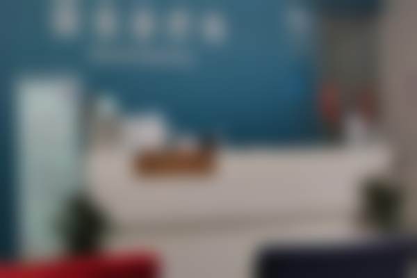 二、南京医 科 大学附属口腔医院-江苏省口腔医院医生团队，打造专精诊疗服务