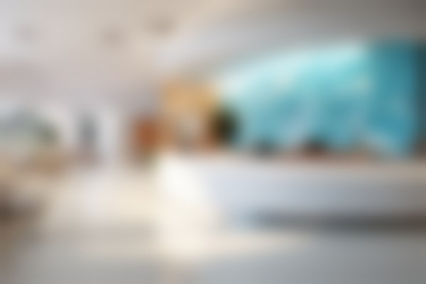 六、上海诺贝特口腔门诊部荣誉资质与患者口碑，见证品牌实力