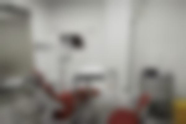 走进青岛同元口腔诊所：值得信赖的医生团队