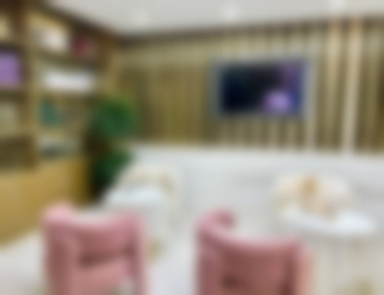 真实体验分享:从颈纹困扰到自信展现的蜕变之路
