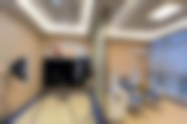 二、杭州萧山告白美学口腔门诊部医生团队，打造专精诊疗服务