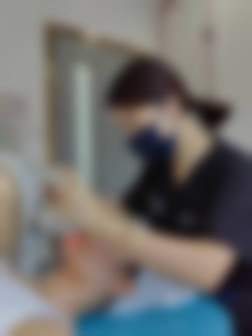 交通指引与预约方式：便捷到店一对一询问